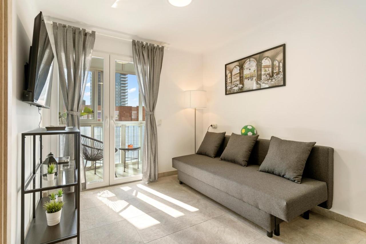 Apartamento Cerca De La Playa Барселона Экстерьер фото