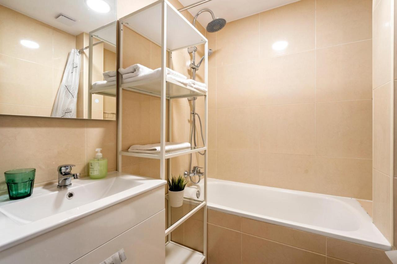 Apartamento Cerca De La Playa Барселона Экстерьер фото