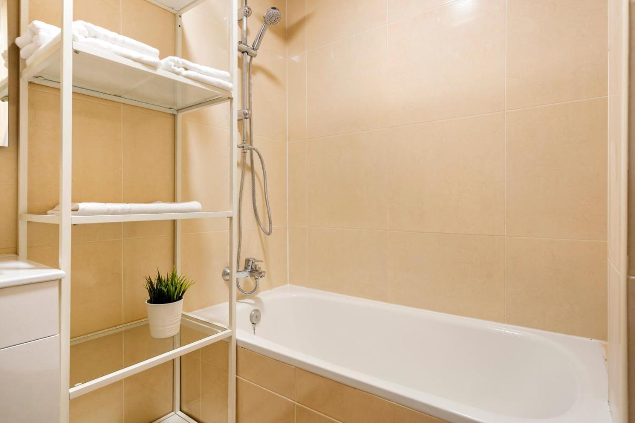 Apartamento Cerca De La Playa Барселона Экстерьер фото